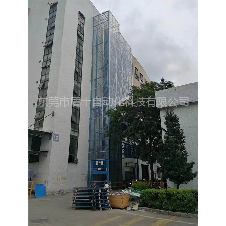 室外封玻璃液壓升降貨梯